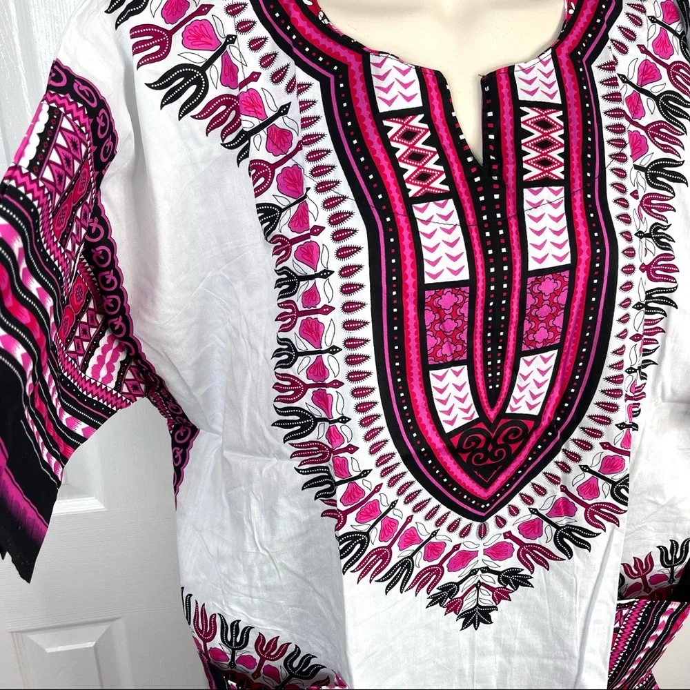 🌟🌟SOLD🌟🌟BRIGHT and BOLD short sleeve 100% COTTON graphic print floral shirt - Picture 2 of 8